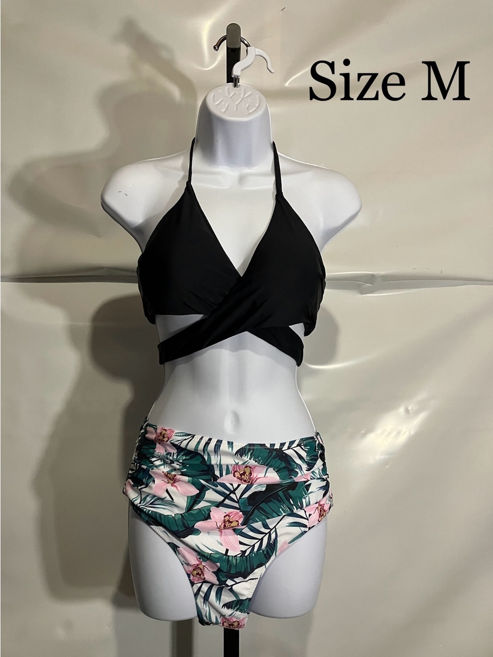Women’s Black Cross-Front Halter Floral High-Waist Bikini Swimsuit Size Medium